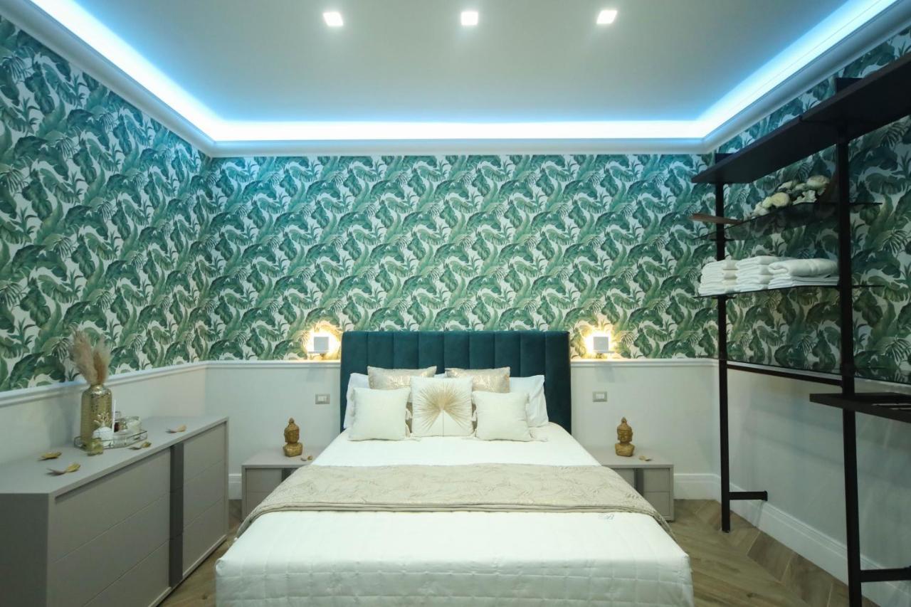 Lucrezia'S Home Кастелламмаре-ди-Стабия Экстерьер фото